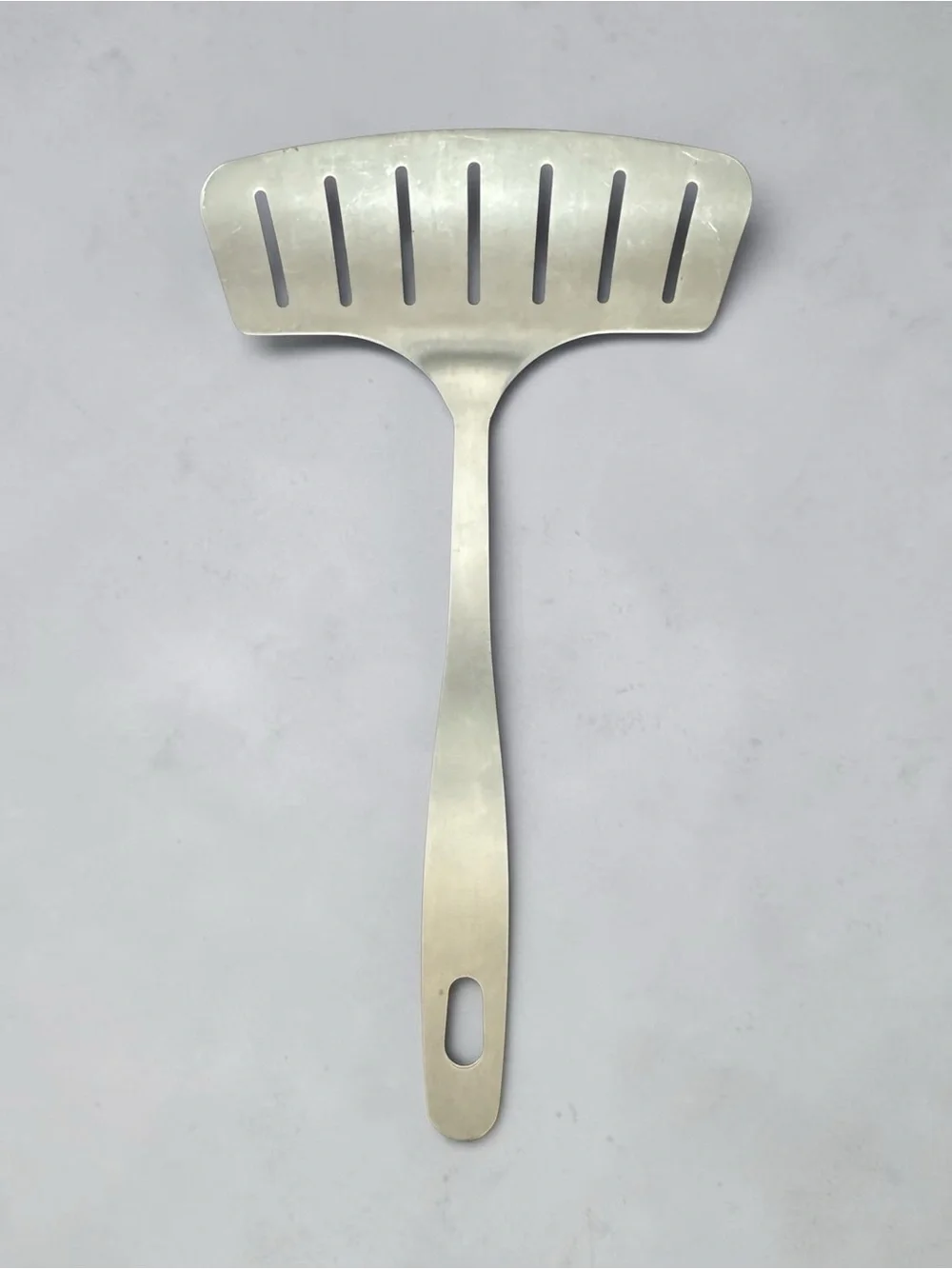 Vintage Stainless Steel Wide Slotted Spatula Turner, Fish Turner/Lasagna Lifter